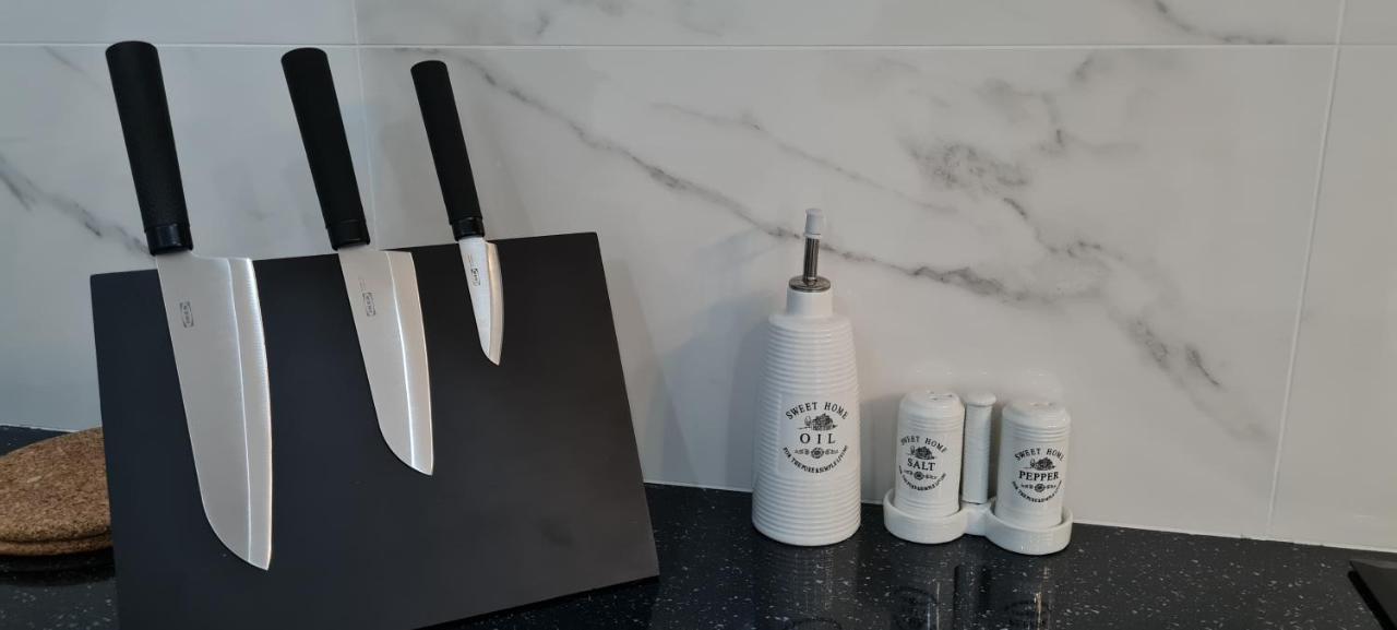 Cozy Apartment With Garden Near Town Center, Fully Renovated. Athen Eksteriør billede