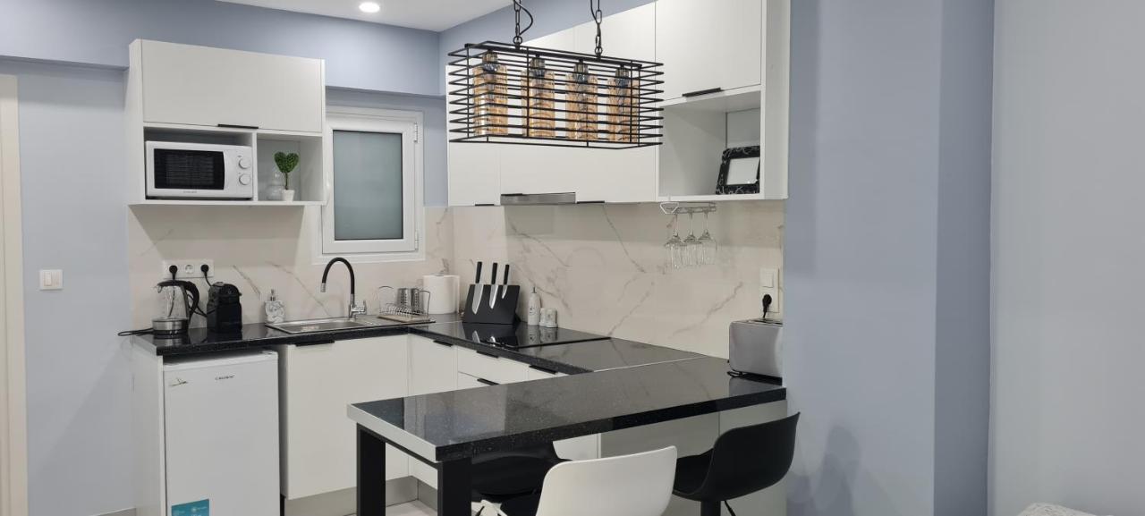 Cozy Apartment With Garden Near Town Center, Fully Renovated. Athen Eksteriør billede