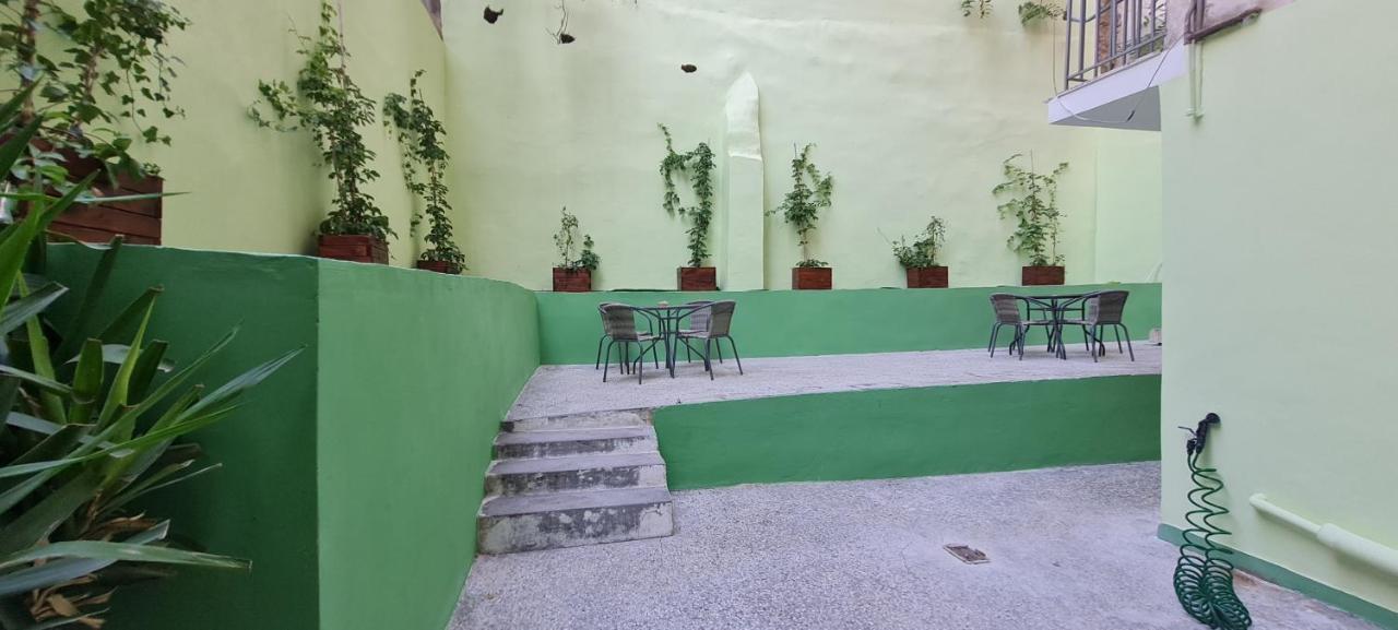 Cozy Apartment With Garden Near Town Center, Fully Renovated. Athen Eksteriør billede