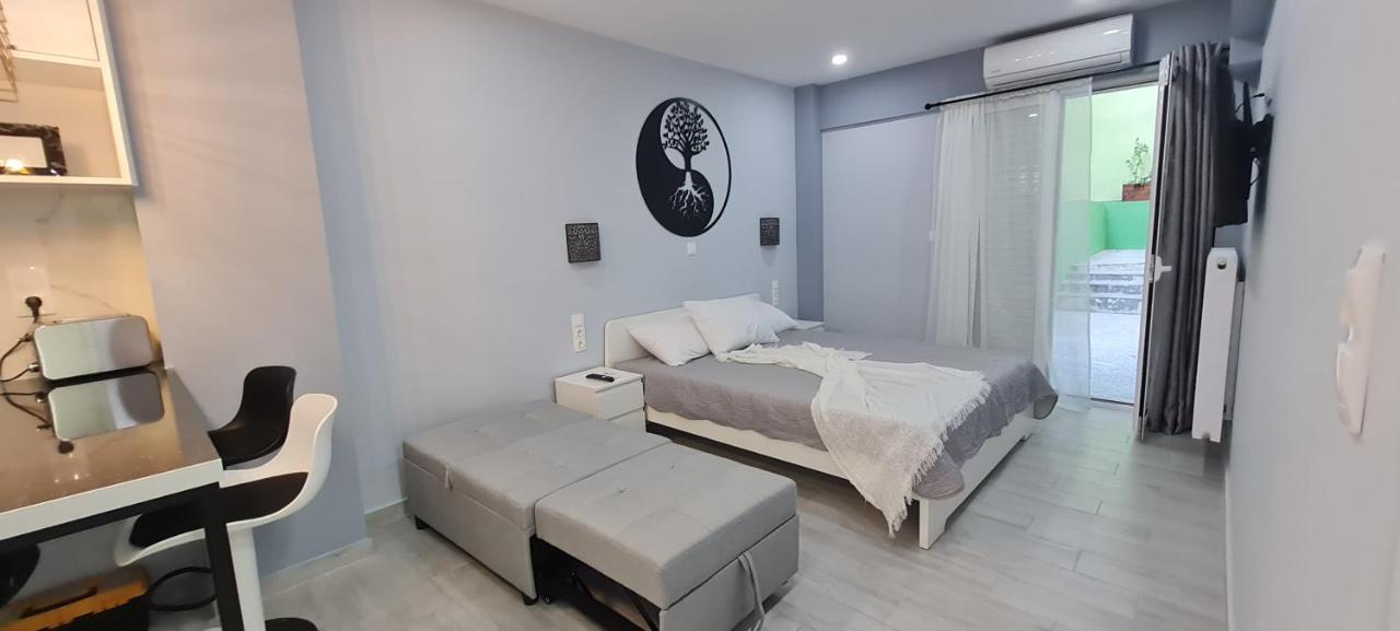 Cozy Apartment With Garden Near Town Center, Fully Renovated. Athen Eksteriør billede